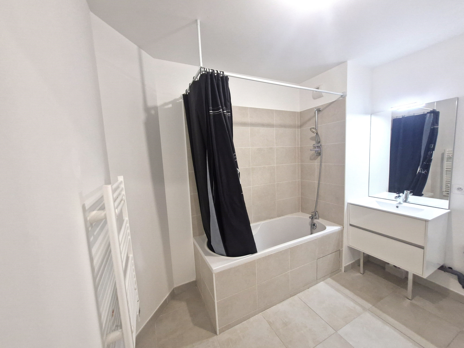 Image_, Appartement, Solliès-Pont, ref :T1016